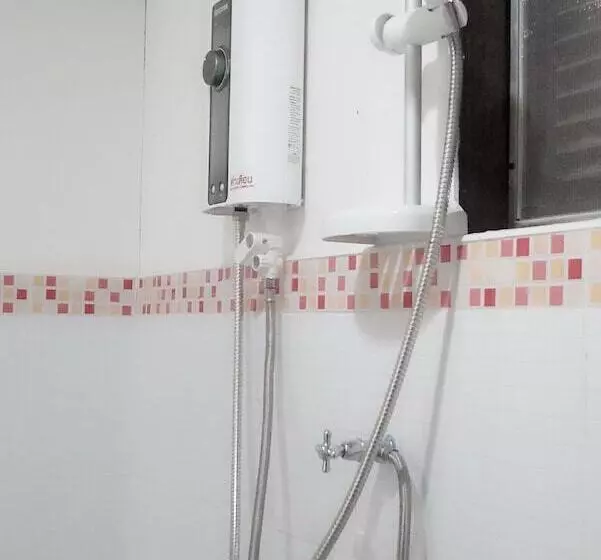 Hotelli K Bunk Hostel Pai Walking Street