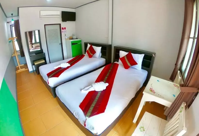 Hotelli K Bunk Hostel Pai Walking Street
