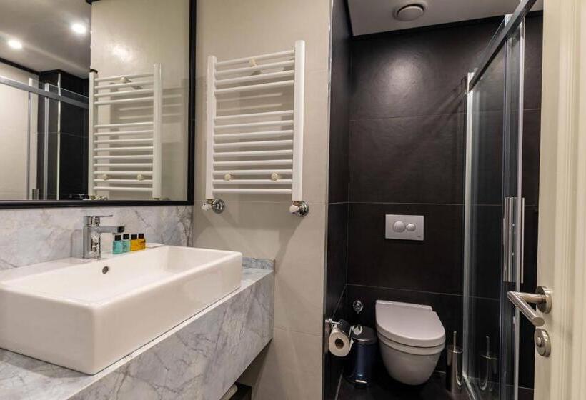 Отель Sala Suites