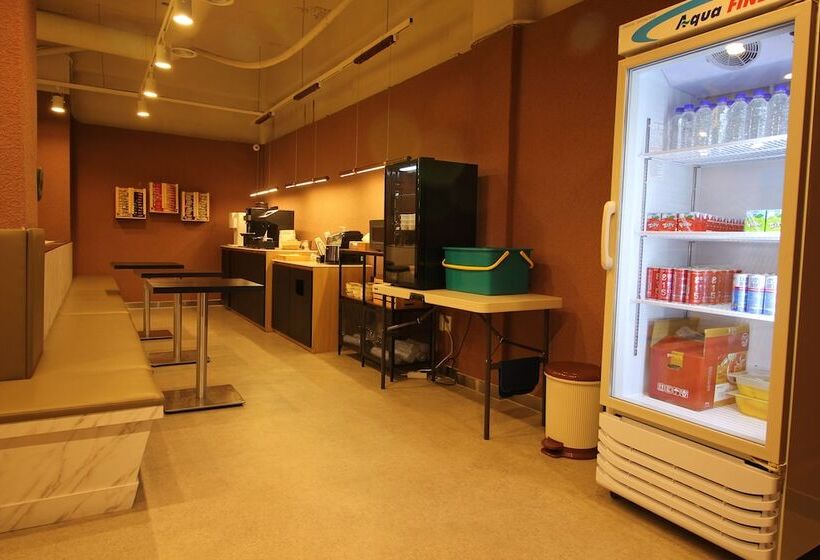 בית מלון כפרי 701