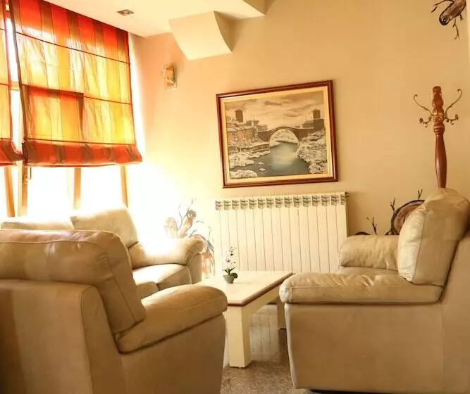 ホテル Autostrada