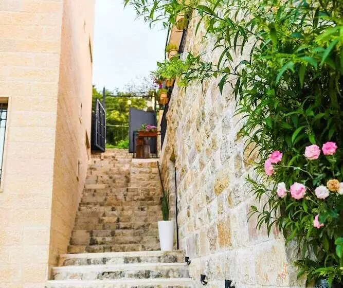 هتل Beit Lebbos Boutique