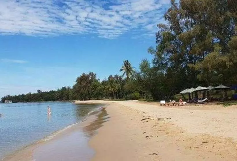 هتل Cottages Resort  Ong Lang Beach