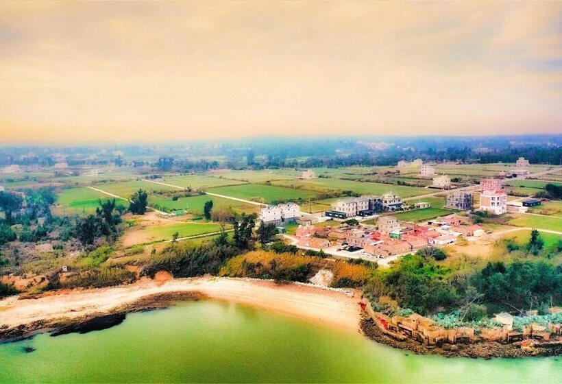 هتل Longkou Mysterious Resort