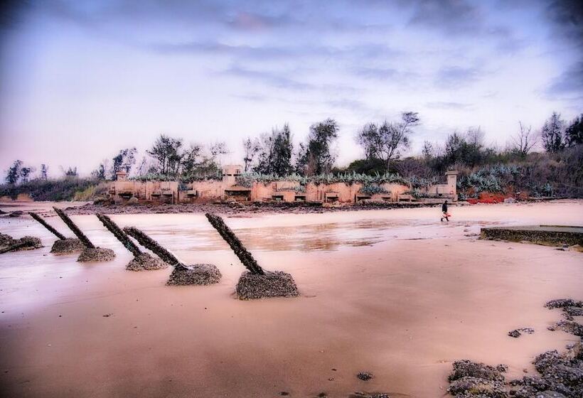 هتل Longkou Mysterious Resort