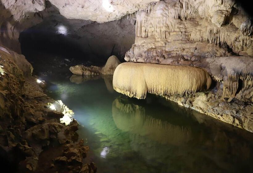 هتل Riverview Home