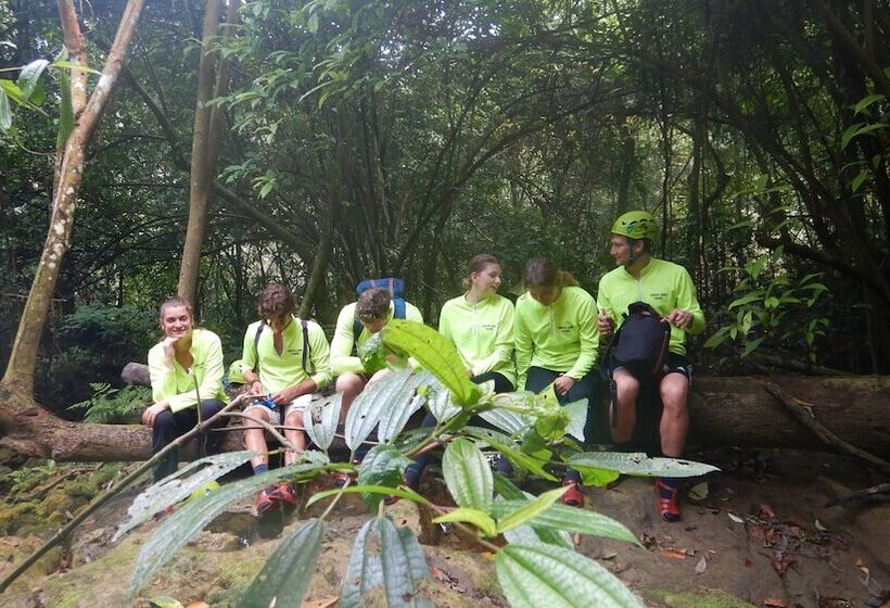 هتل Riverview Home