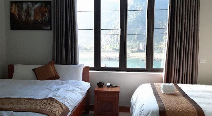 هتل Riverview Home