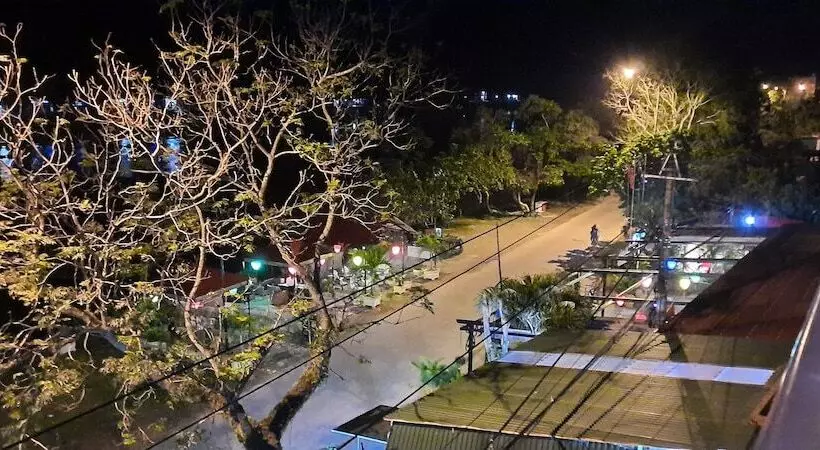 هتل Riverview Home