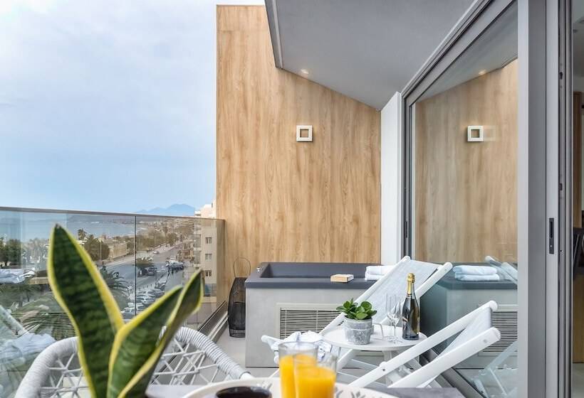 בית מלון כפרי Savus Boutique