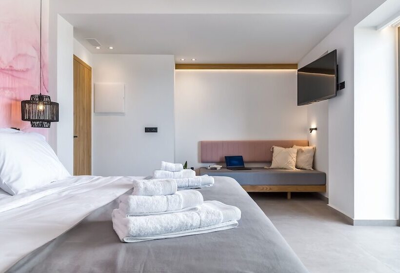 בית מלון כפרי Savus Boutique