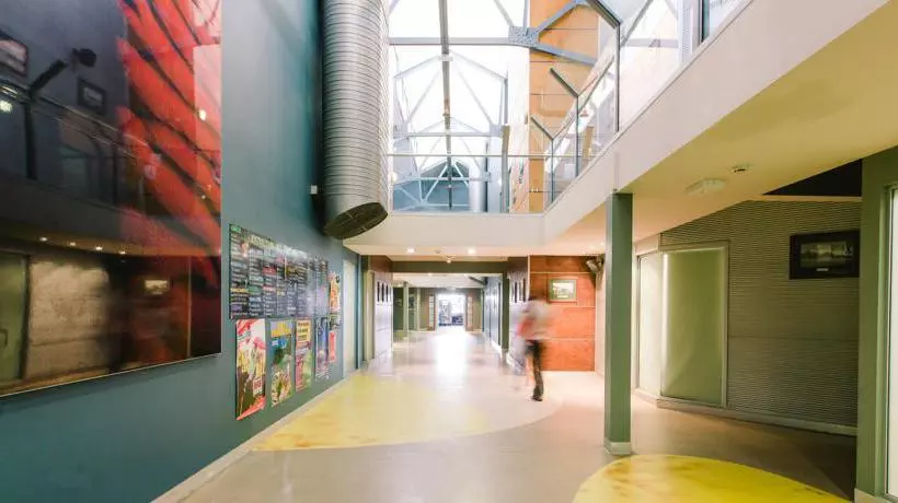 הוסטל Global Backpackers Cairns Central