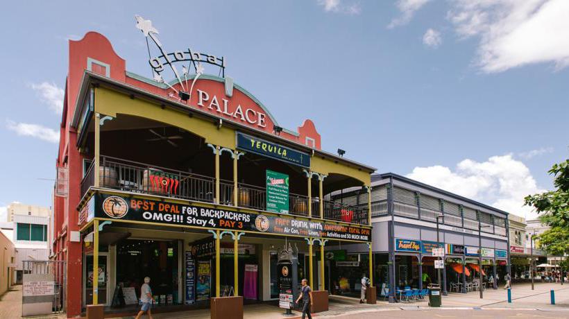 הוסטל Global Backpackers Cairns Central