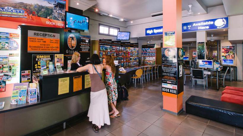 הוסטל Global Backpackers Cairns Central