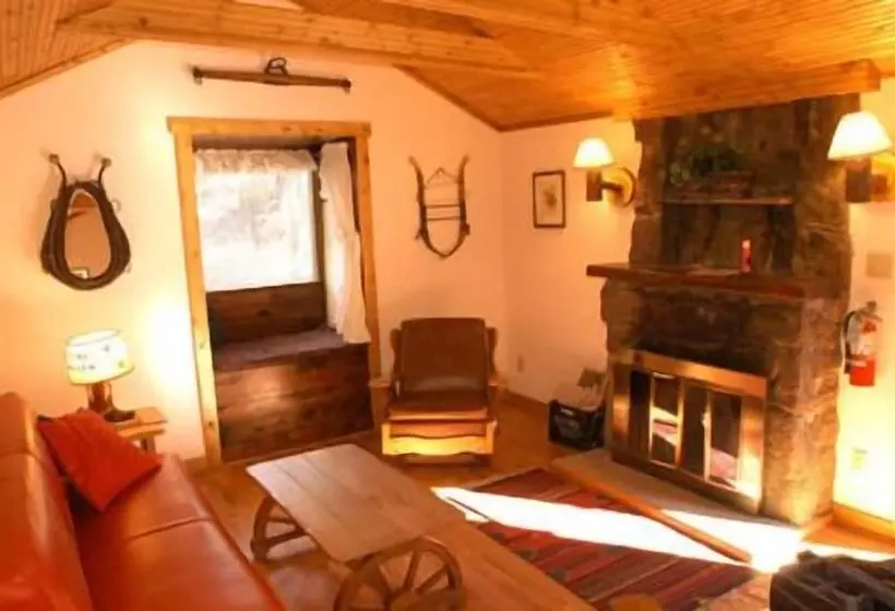 צימר Baldpate Inn