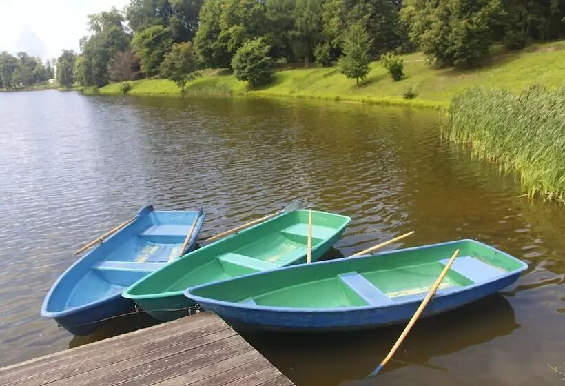 צימר Castle In The Country