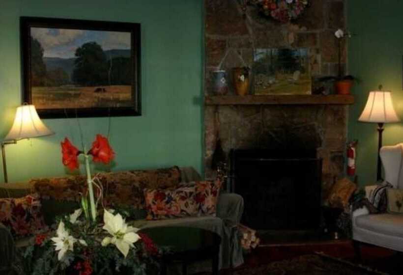 민박 Edgeworth Inn