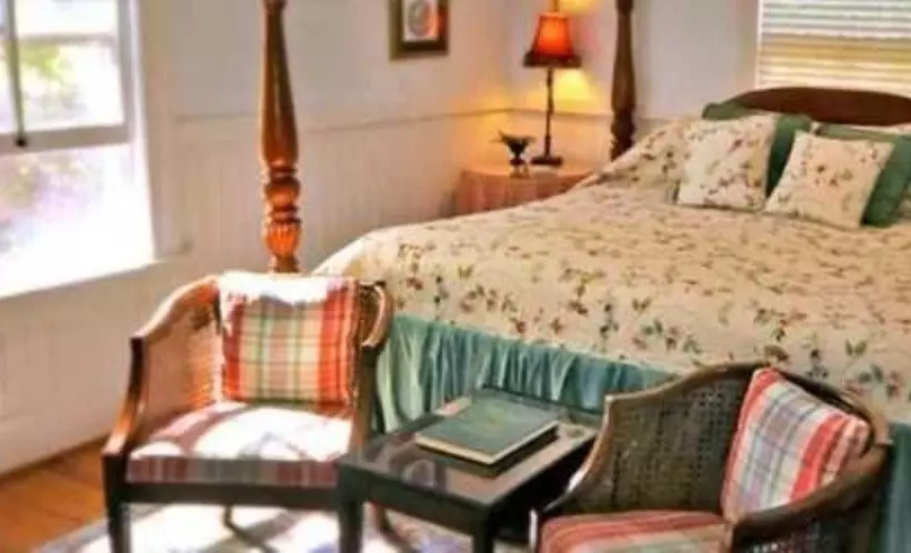 민박 Edgeworth Inn