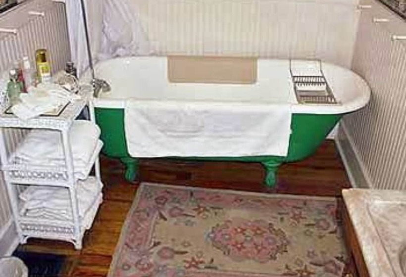 민박 Edgeworth Inn