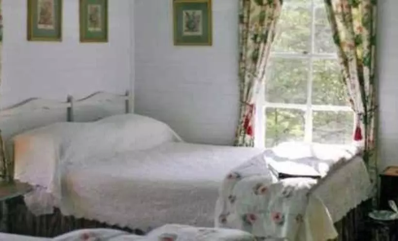 민박 Edgeworth Inn