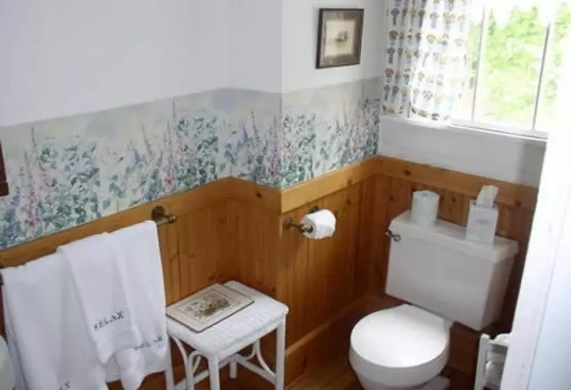 민박 Edgeworth Inn