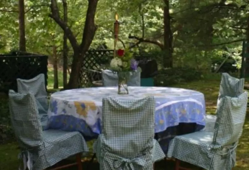 민박 Edgeworth Inn