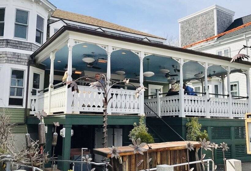 住宿加早餐  Enzo