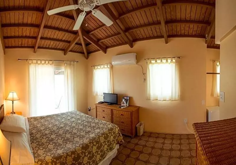 تختخواب و صبحانه Galleon House