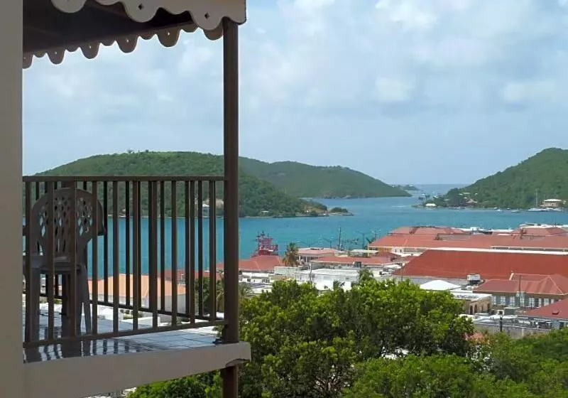 تختخواب و صبحانه Galleon House