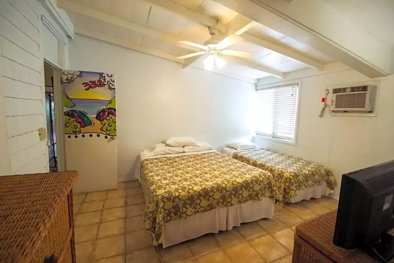 تختخواب و صبحانه Galleon House