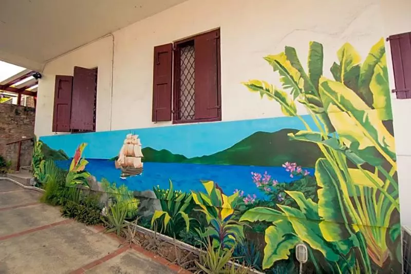 تختخواب و صبحانه Galleon House