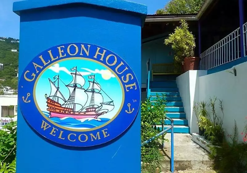 تختخواب و صبحانه Galleon House