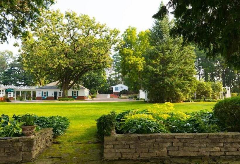 مبيت وإفطار Oak Park Inn