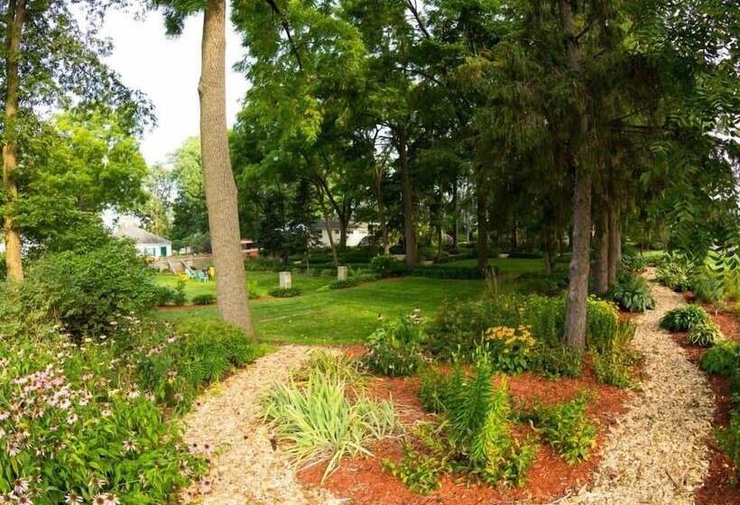 مبيت وإفطار Oak Park Inn