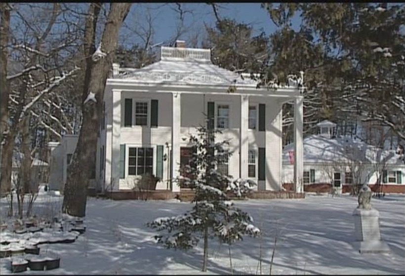 مبيت وإفطار Oak Park Inn