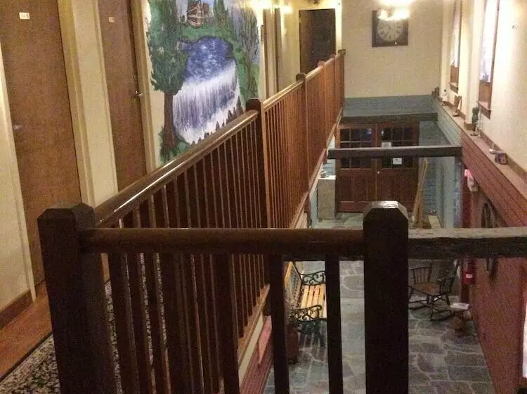 ベッドアンドブレックファースト Stagecoach House Inn