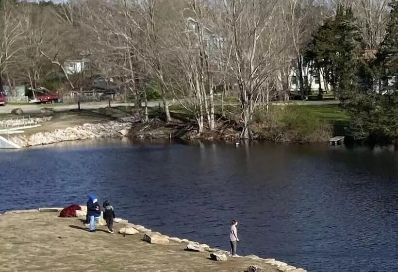 ベッドアンドブレックファースト Stagecoach House Inn