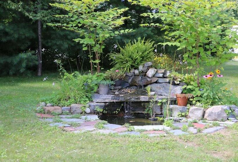 צימר The Bond 1786 Inn