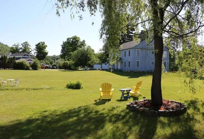 Aamiaismajoitus (B&B) The Bond 1786 Inn