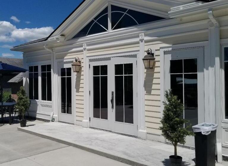 צימר The Bond 1786 Inn