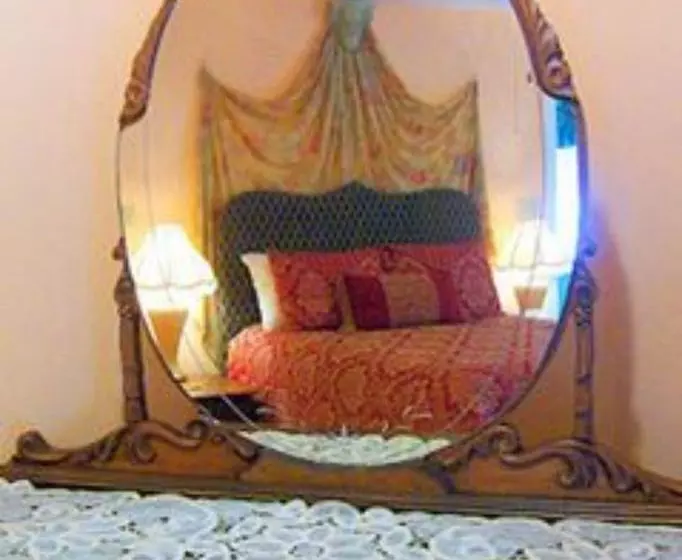 ベッドアンドブレックファースト The Inn On Thistle Hill