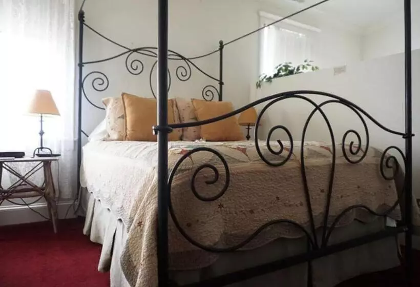 住宿加早餐 The Currier Inn