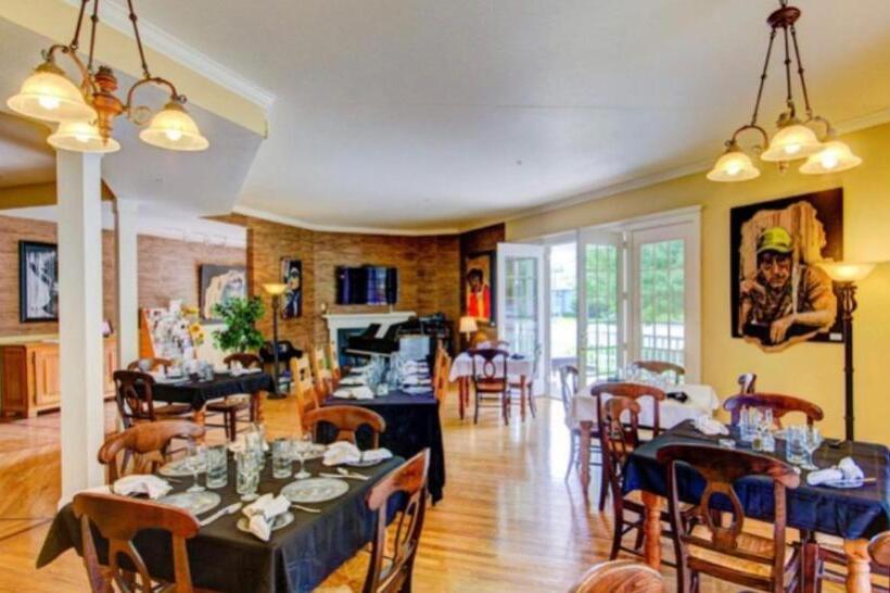 Bed and Breakfast The Currier Inn