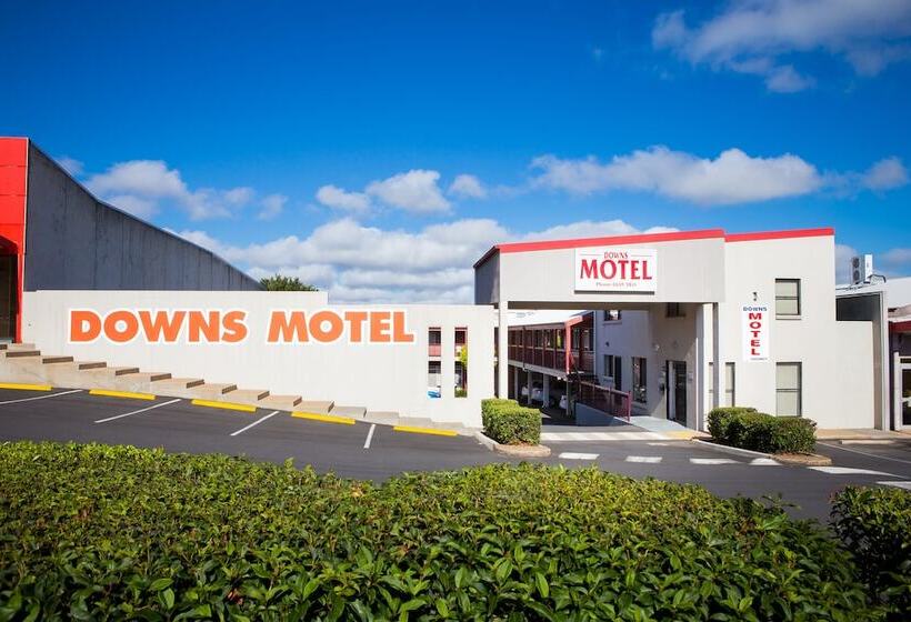 Downs Motel