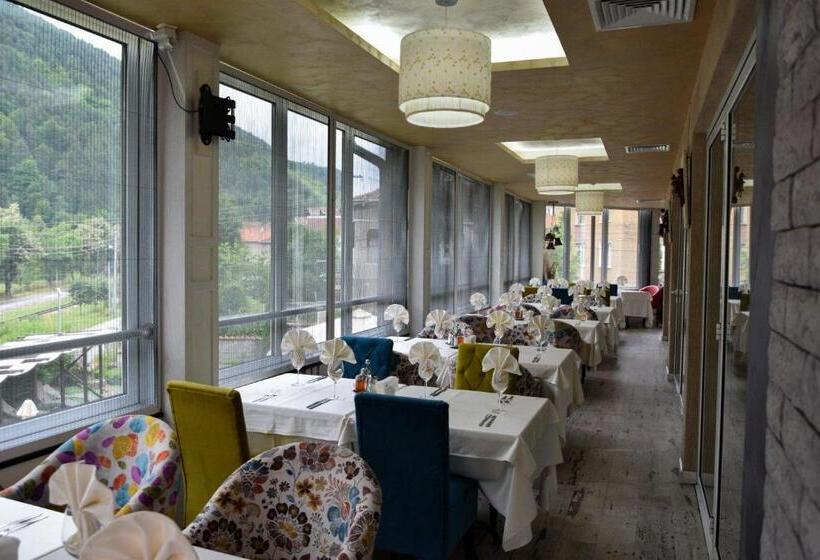 בית מלון כפרי Balneo Complex & Spa Aquatonik