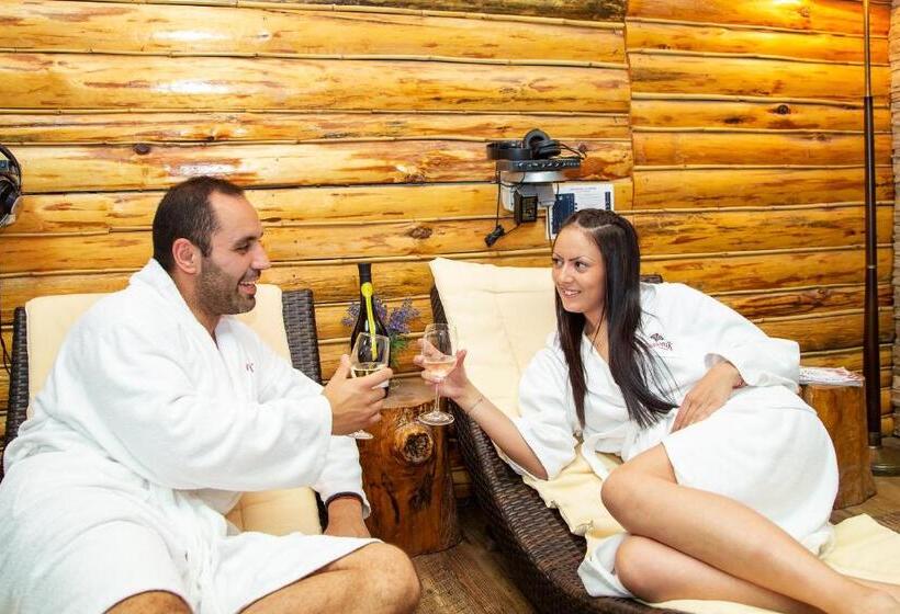 בית מלון כפרי Balneo Complex & Spa Aquatonik