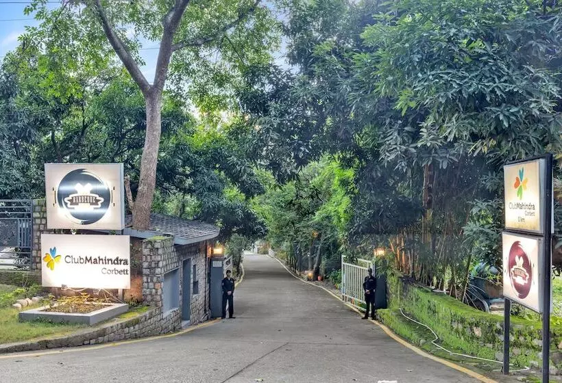 ホテル Club Mahindra Corbett