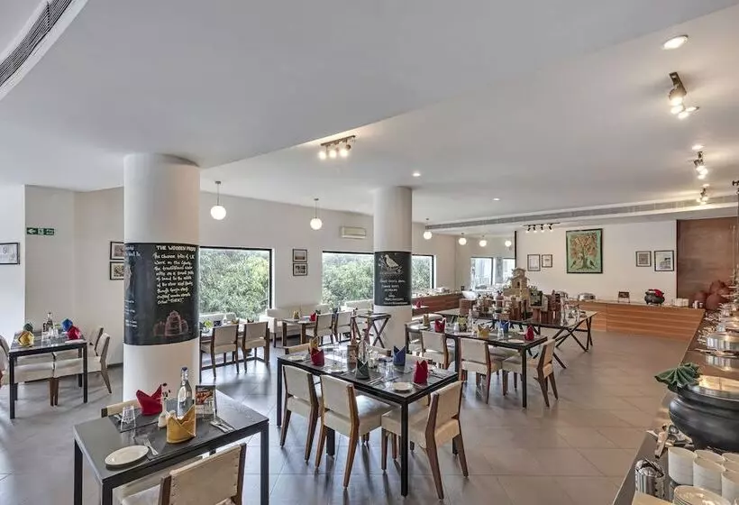 ホテル Club Mahindra Corbett