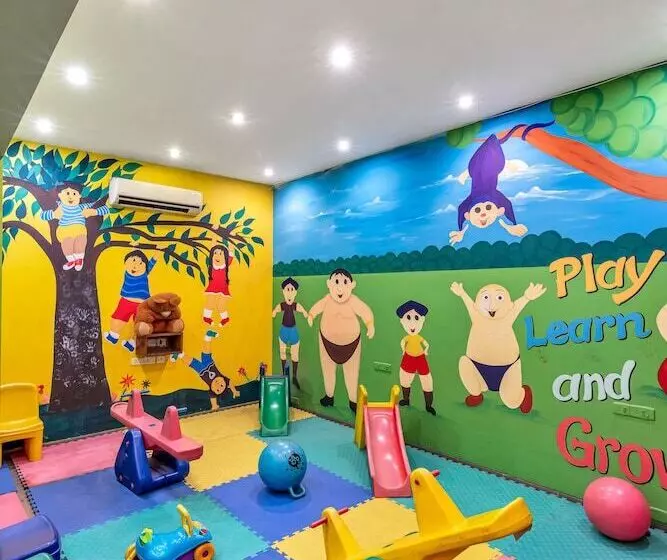 ホテル Club Mahindra Corbett