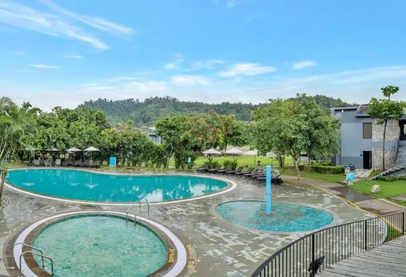 ホテル Club Mahindra Corbett